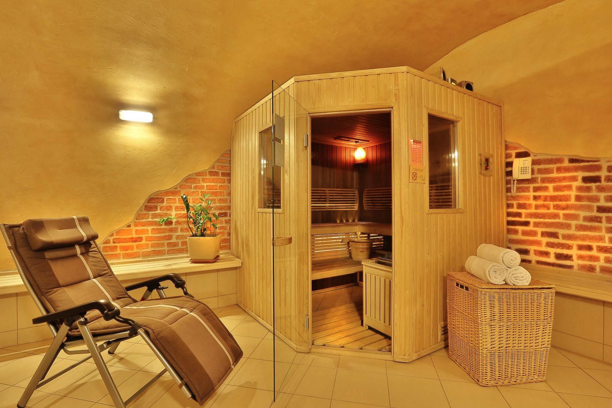 Amber Boutique - Amber Hotel 3*